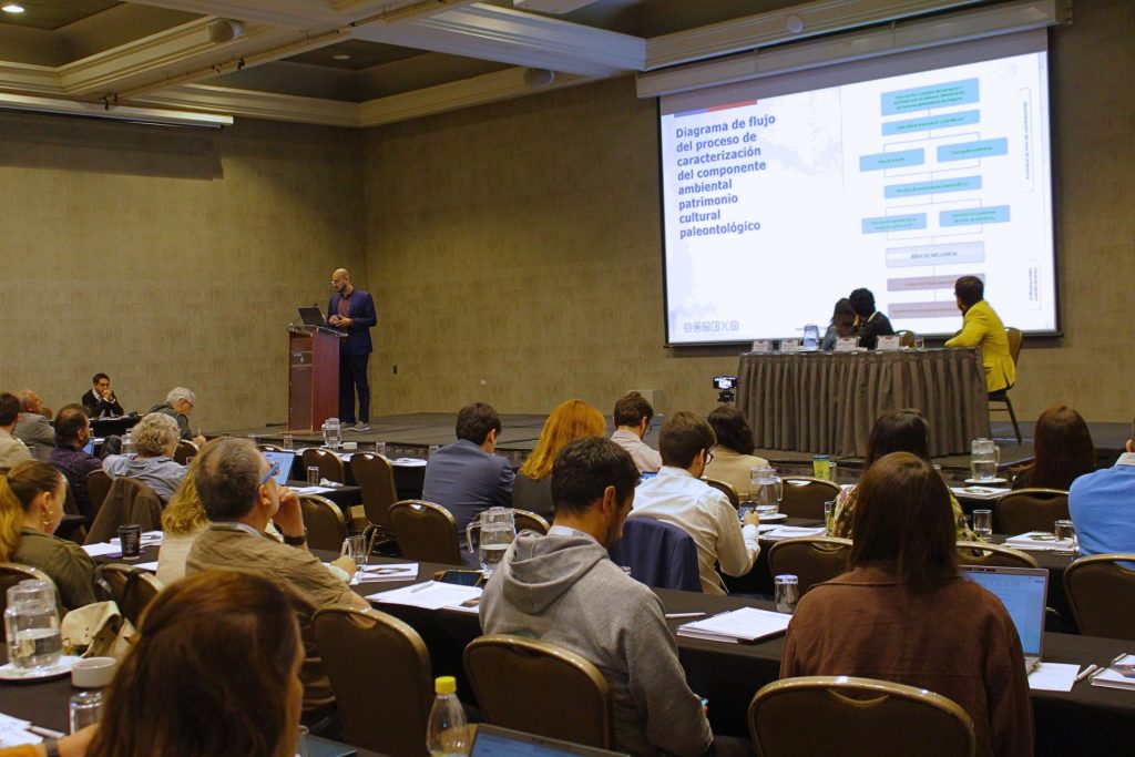 Seminario de Arqueología y Paleontología frente a la Gestión de Proyectos 2