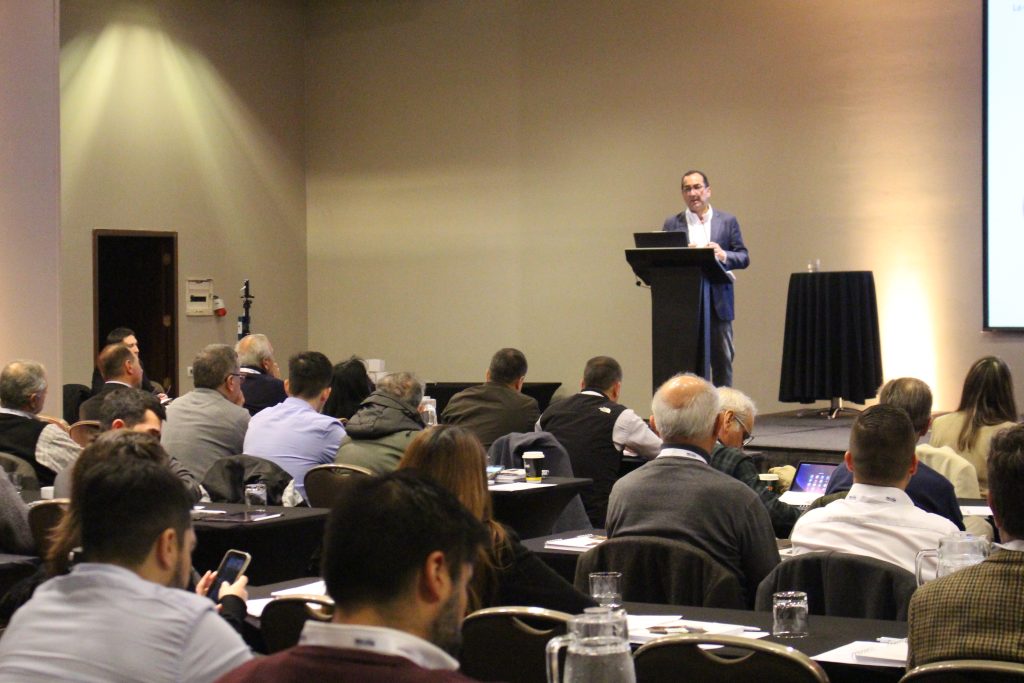 Seminario de Energía: Chile frente a la transición energética 4